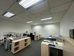 Sunshine Plaza (D7), Office #570936721